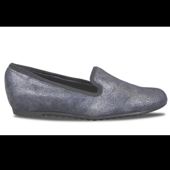 Munro flats loafers Barb Blue Printed Metallic Shoes comfort  Size 9 - Picture 13 of 13